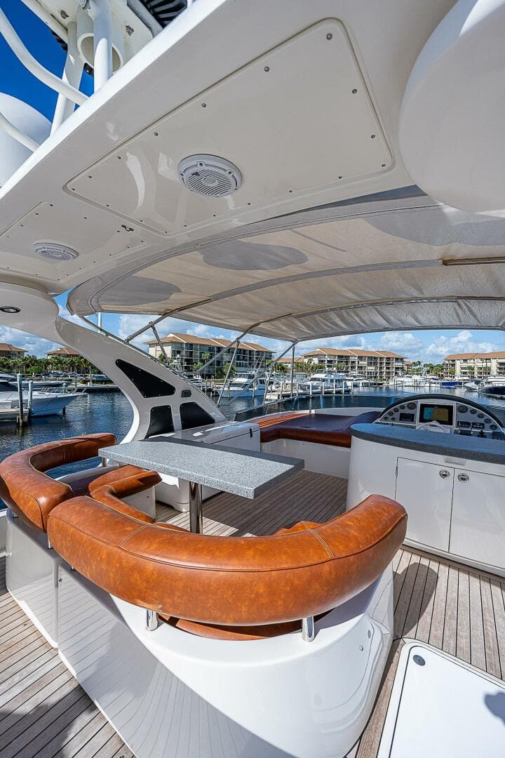 2009 Aicon 64 — photo 78