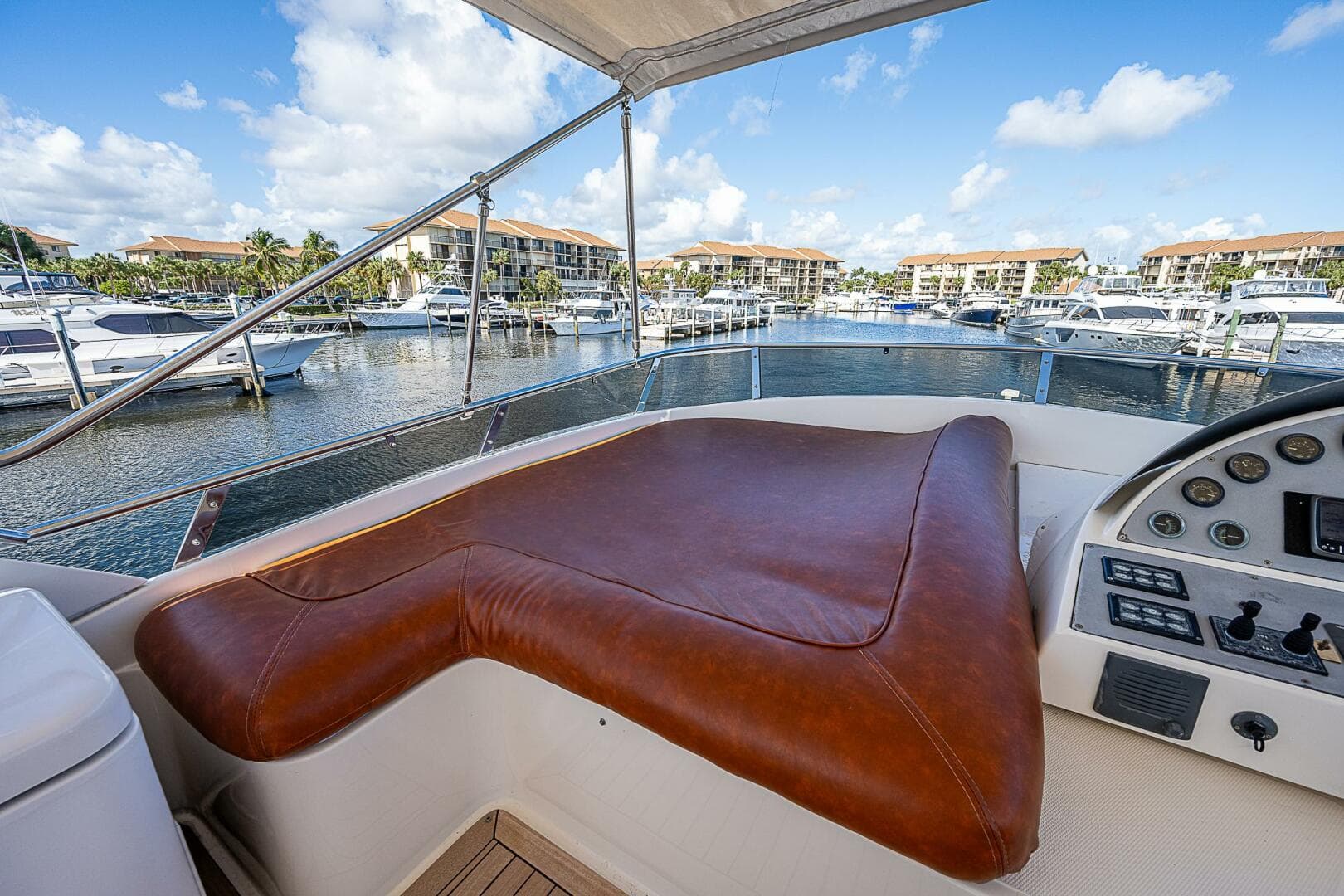 2009 Aicon 64 — photo 82