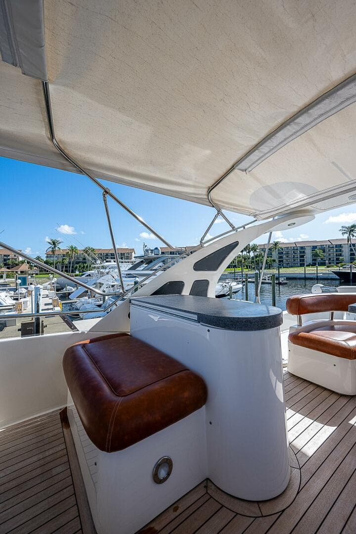 2009 Aicon 64 — photo 81