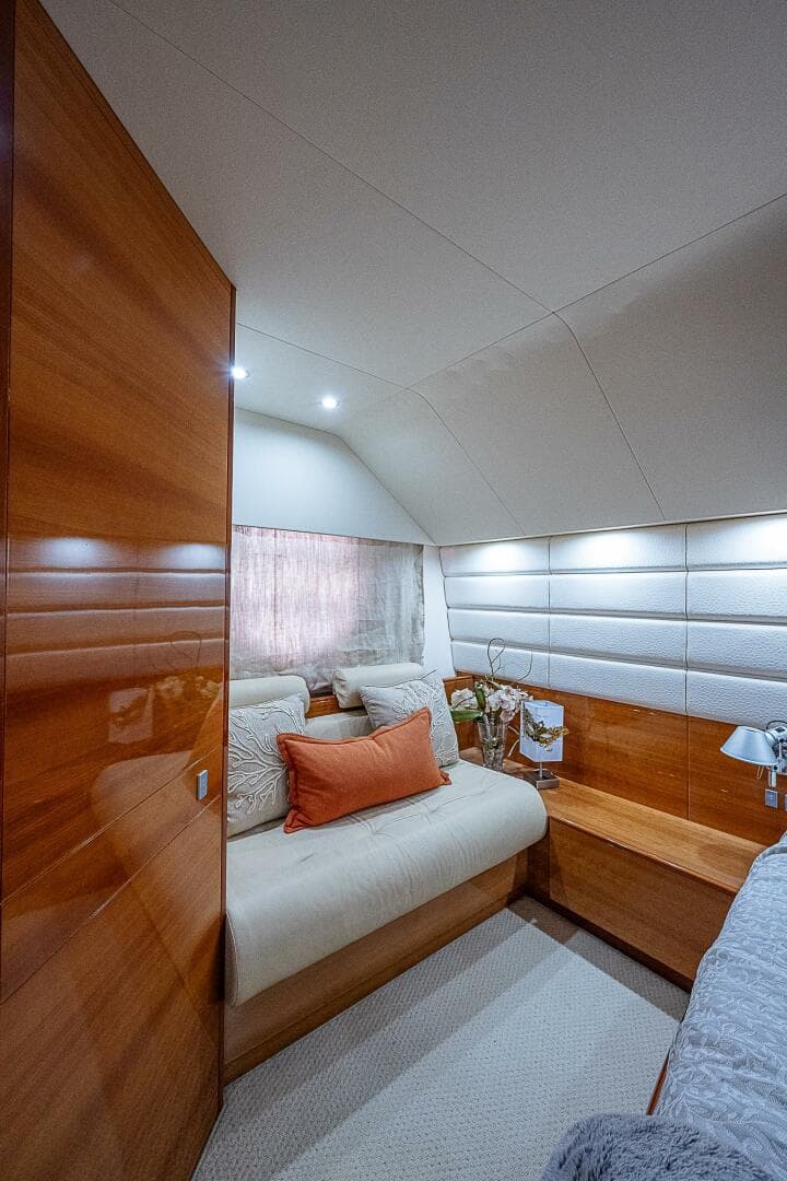 2009 Aicon 64 — photo 61