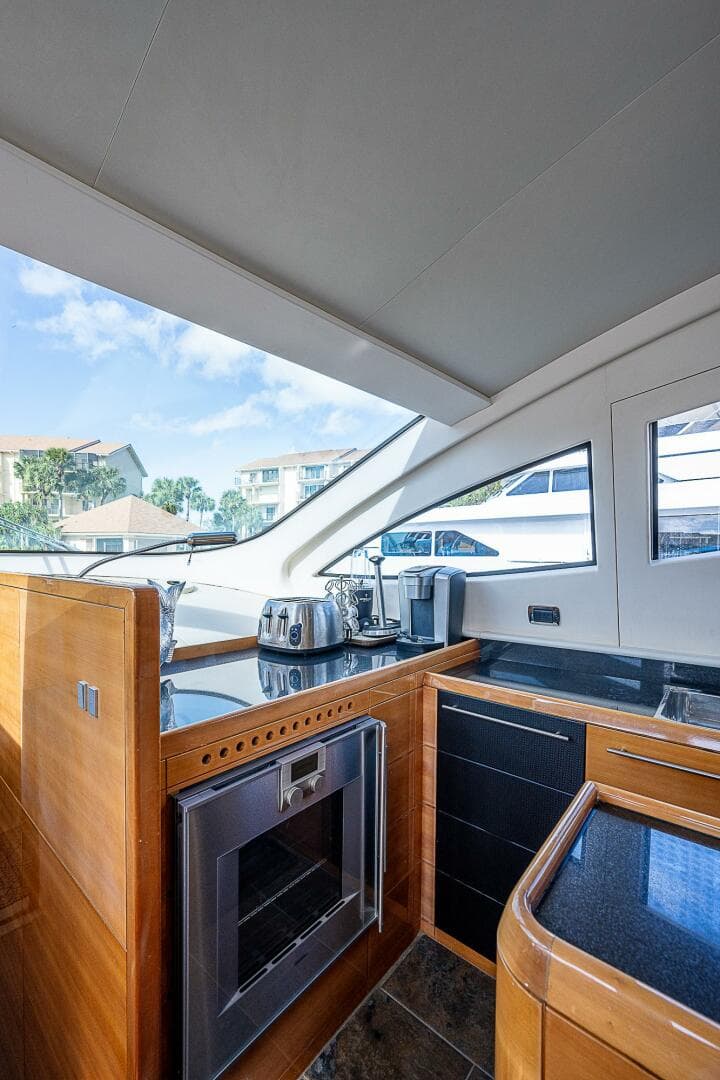 2009 Aicon 64 — photo 40