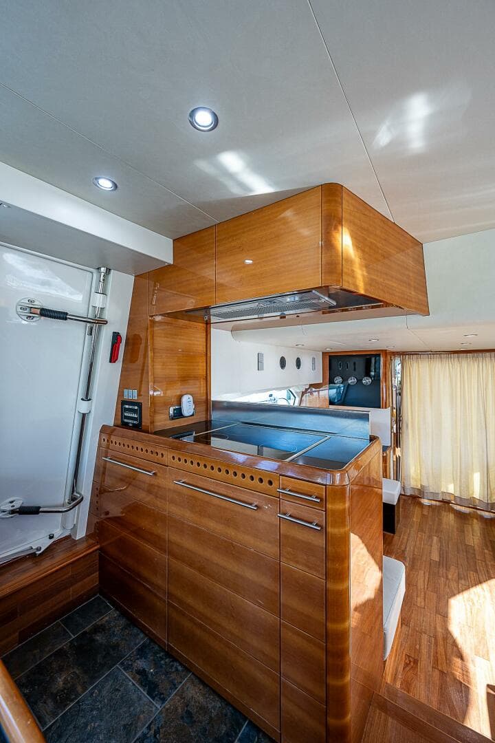 2009 Aicon 64 — photo 42