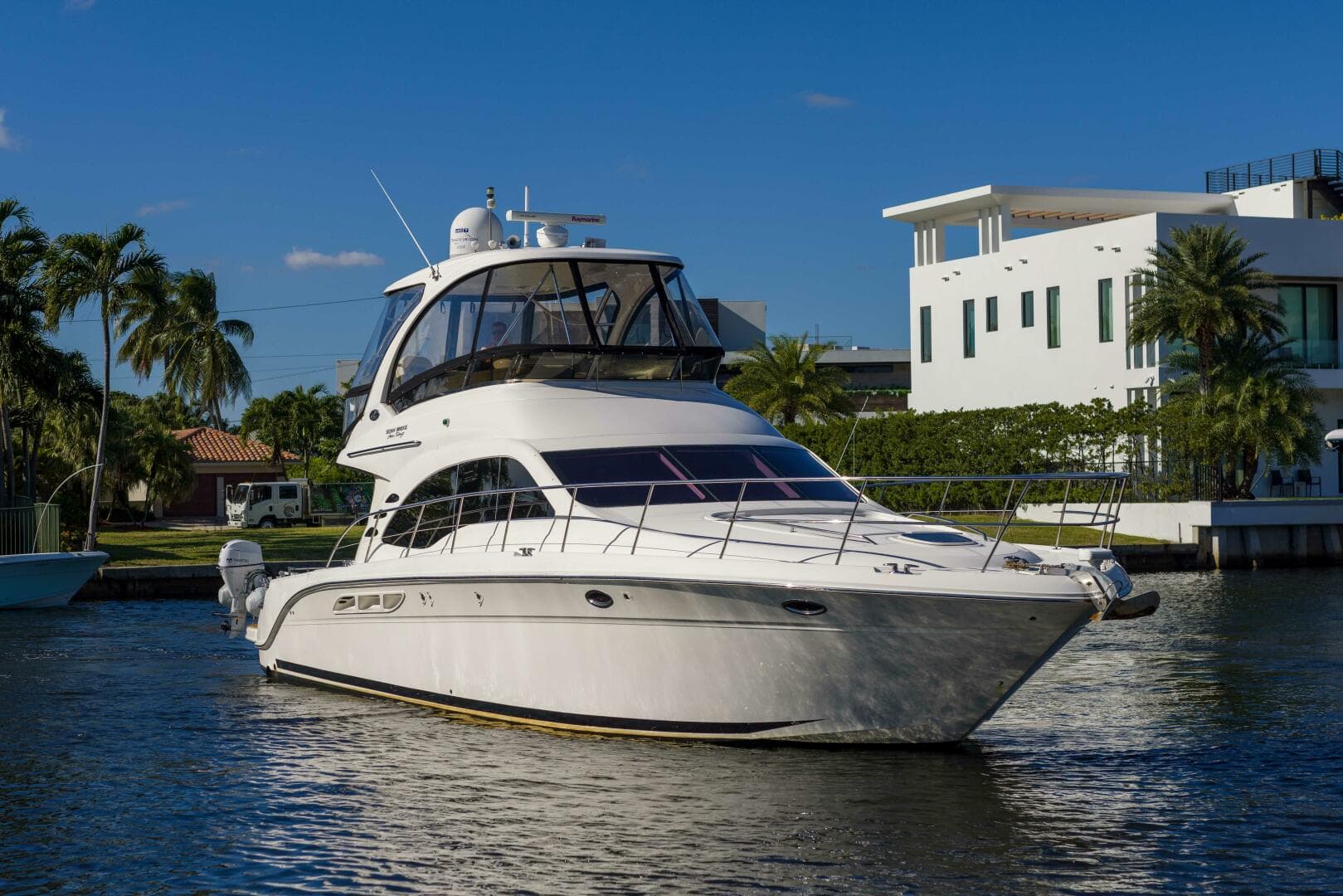 2013 Sea Ray 520 Sedan Bridge — photo 48