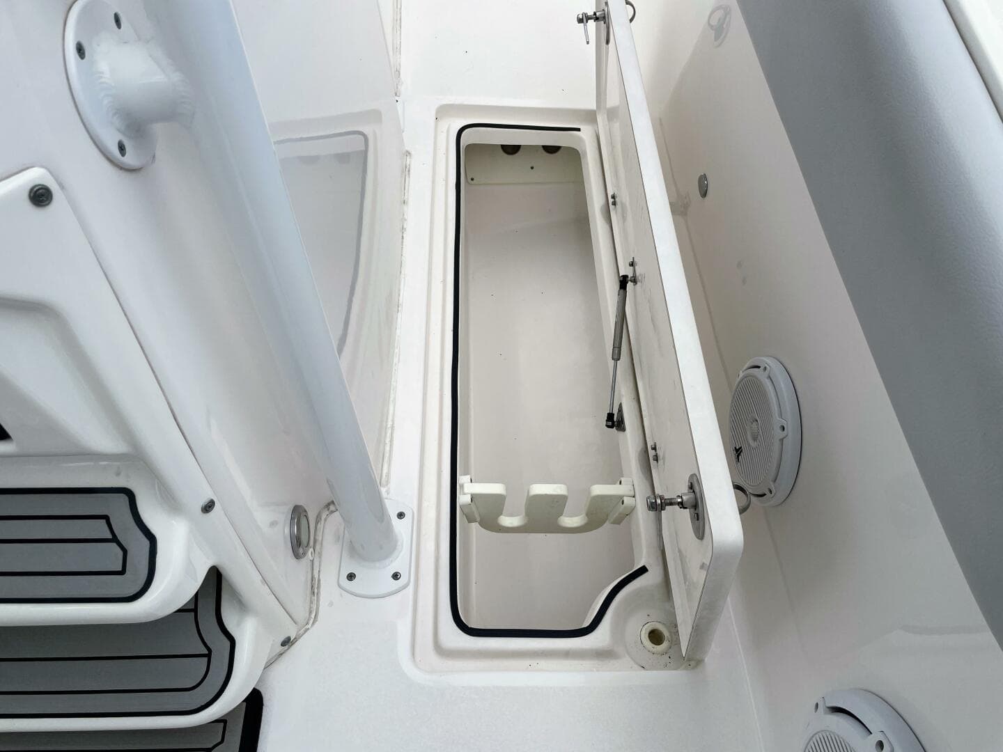 2019 Sea Fox 328 Commander — photo 40