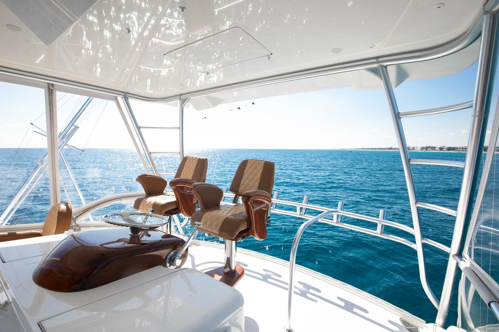 2018 Viking 48 Convertible — photo 22