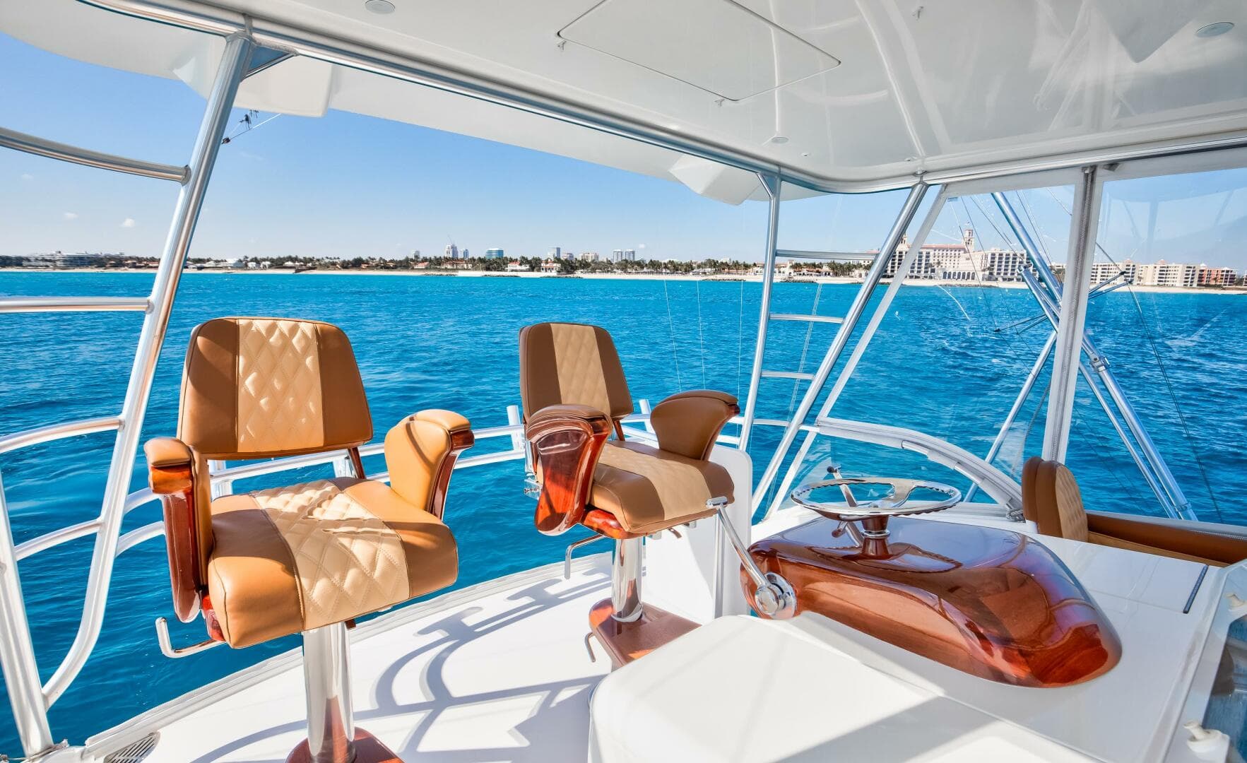 2018 Viking 48 Convertible — photo 16