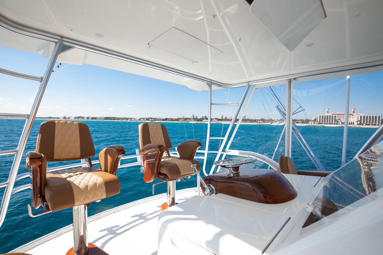 2018 Viking 48 Convertible — photo 25