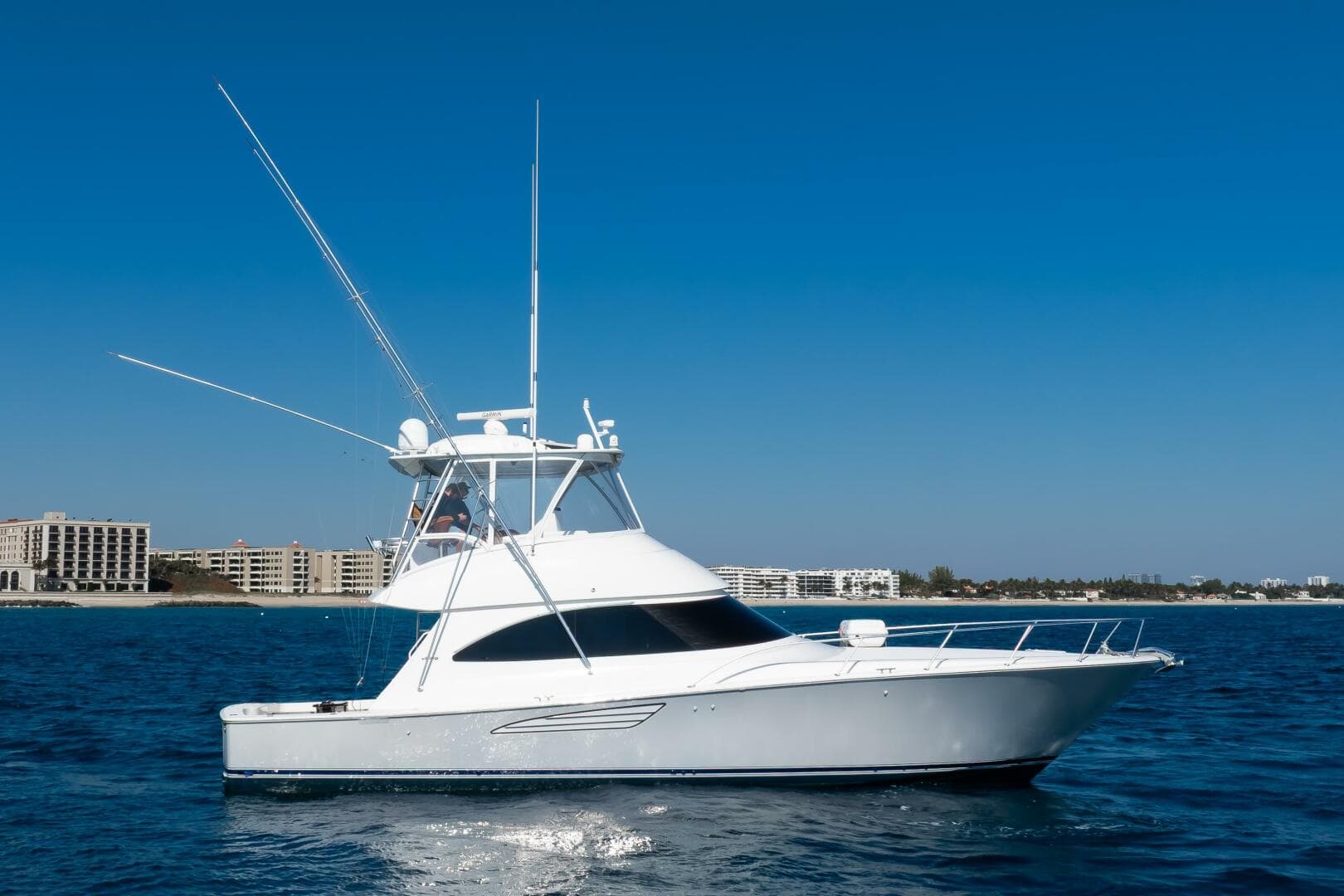 2018 Viking 48 Convertible — photo 38
