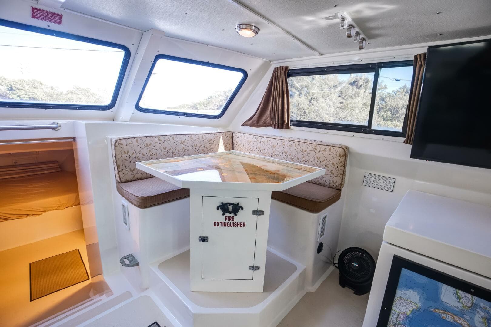2014 Chesapeake 46 Trawler — photo 14