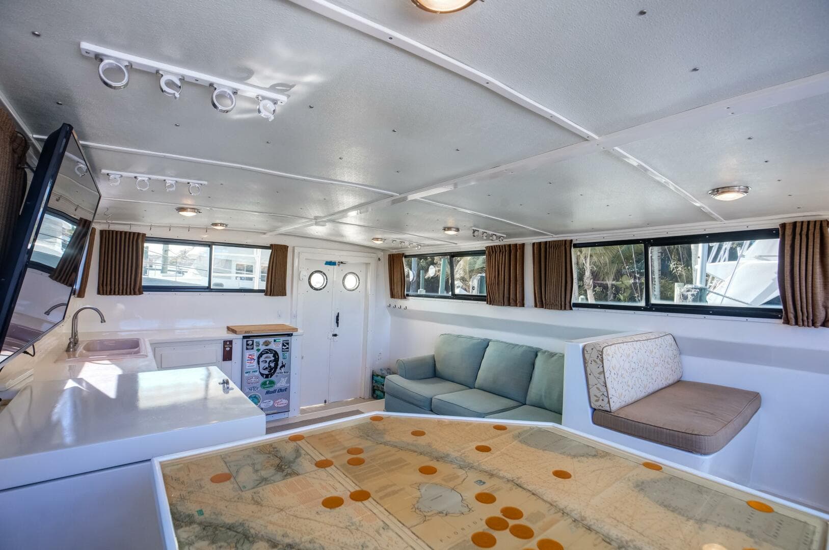 2014 Chesapeake 46 Trawler — photo 16