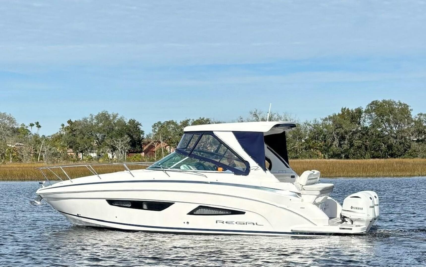 2021 Regal 33 Xo — photo 3