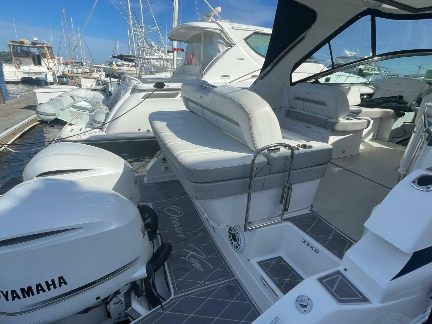 2021 Regal 33 Xo — photo 13