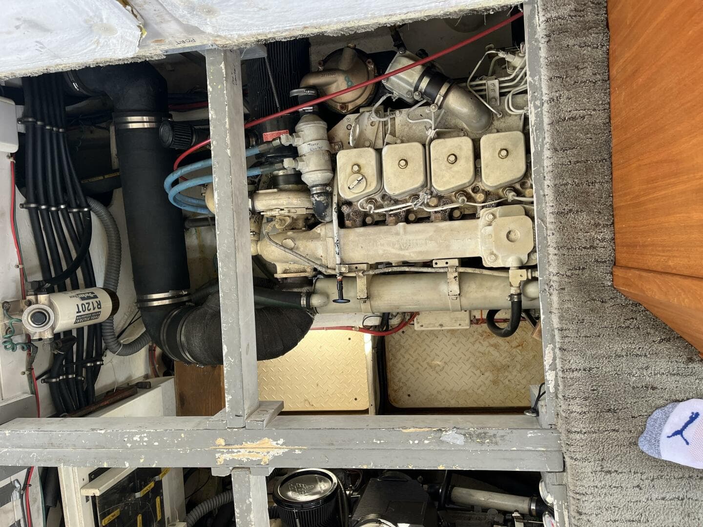 1996 Bayliner 3788 Command Bridge — photo 48