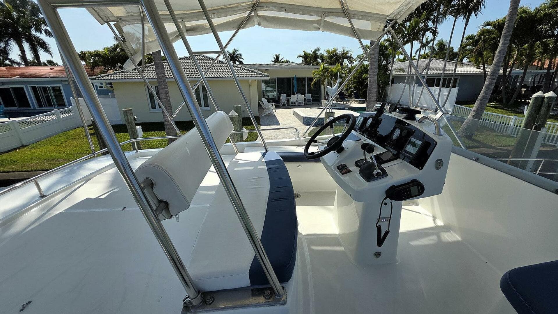 2004 Lagoon 2 Sr — photo 35