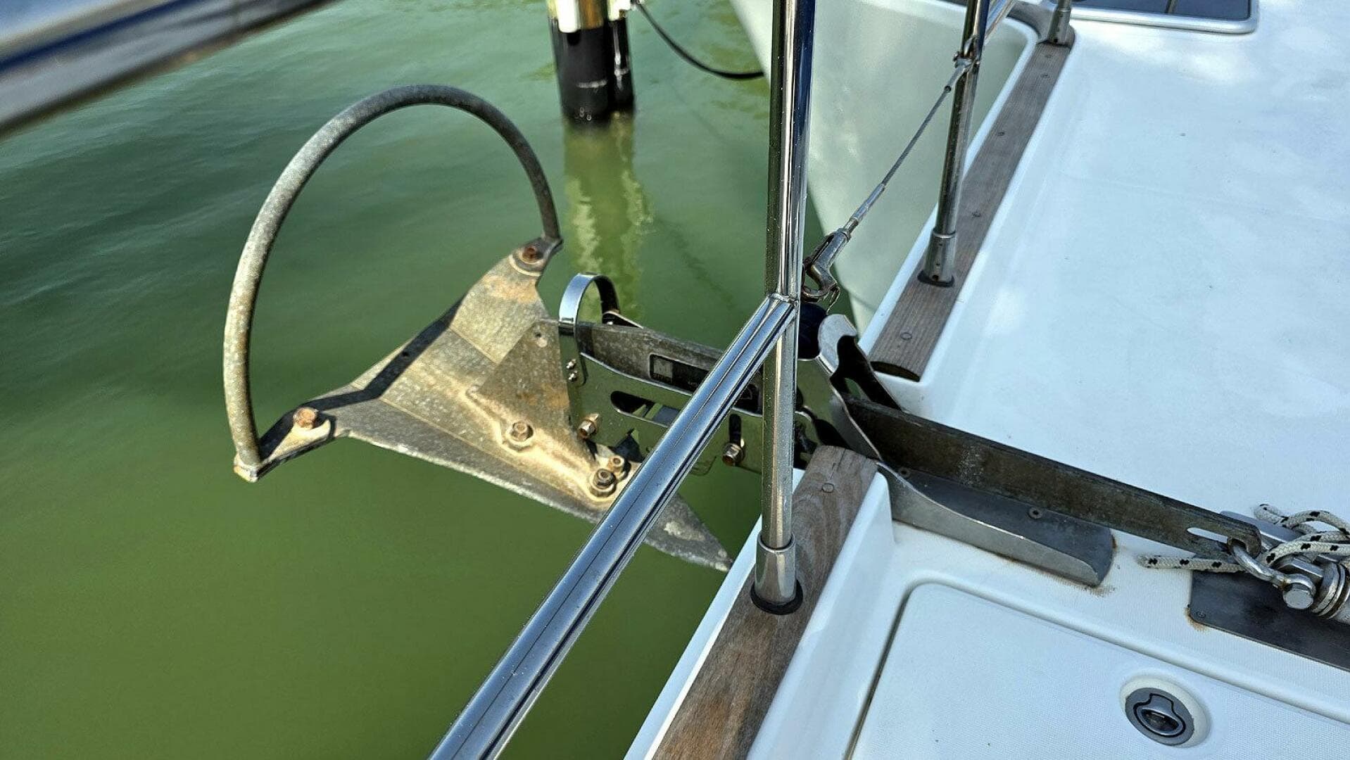 2004 Lagoon 2 Sr — photo 75