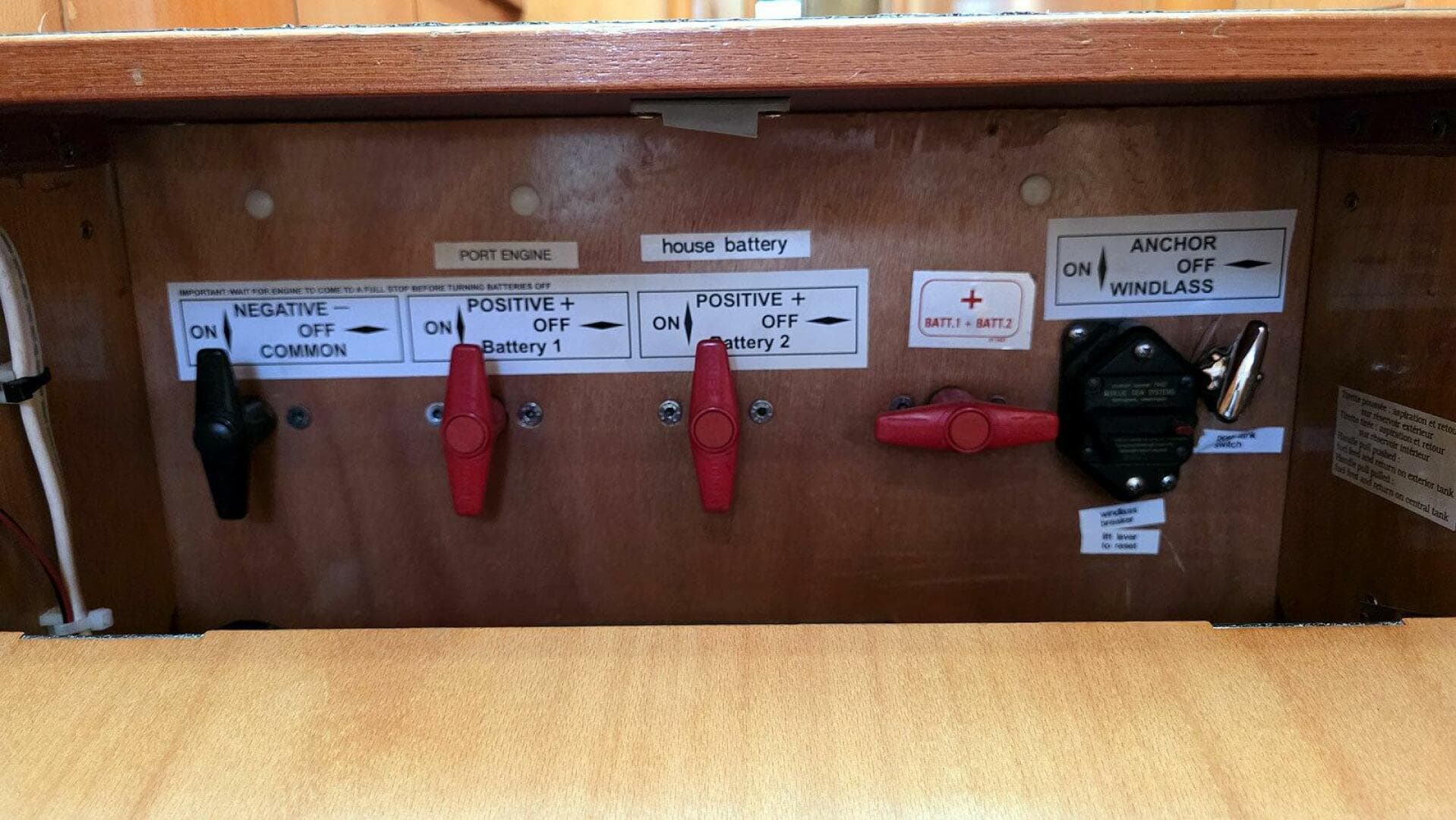 2004 Lagoon 2 Sr — photo 57