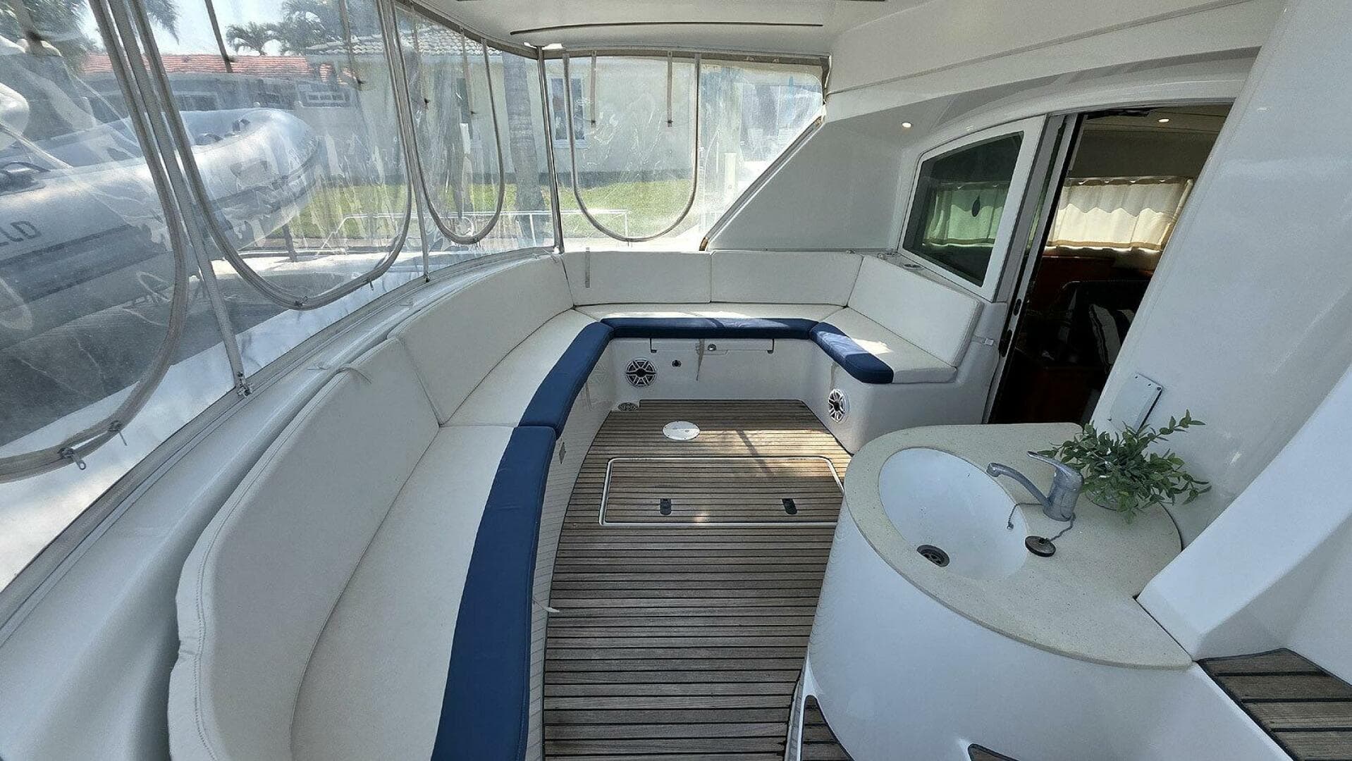 2004 Lagoon 2 Sr — photo 6