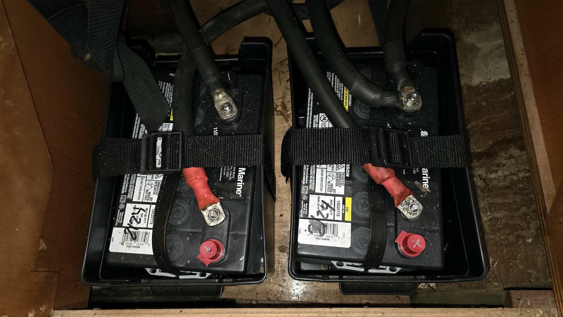 2004 Lagoon 2 Sr — photo 54