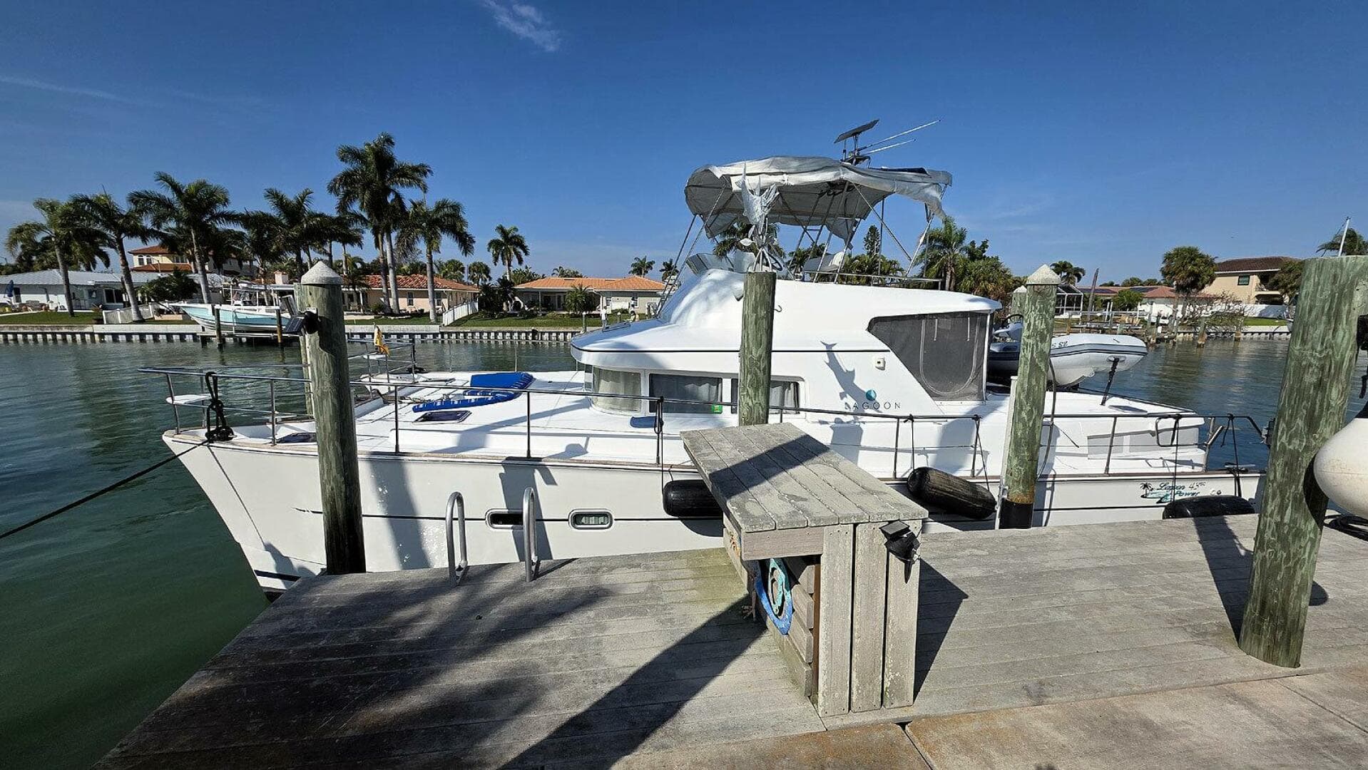 2004 Lagoon 2 Sr — photo 4