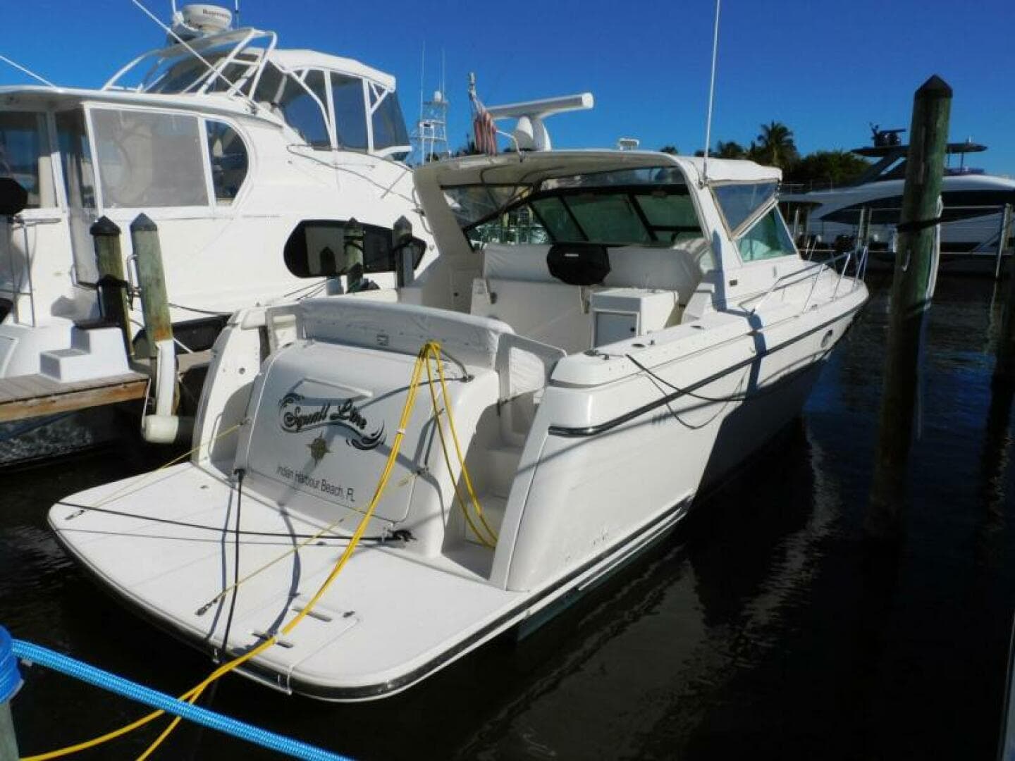 1995 Tiara Yachts 3500 Express — photo 2