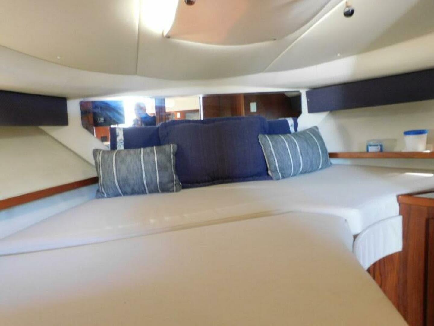 1995 Tiara Yachts 3500 Express — photo 26