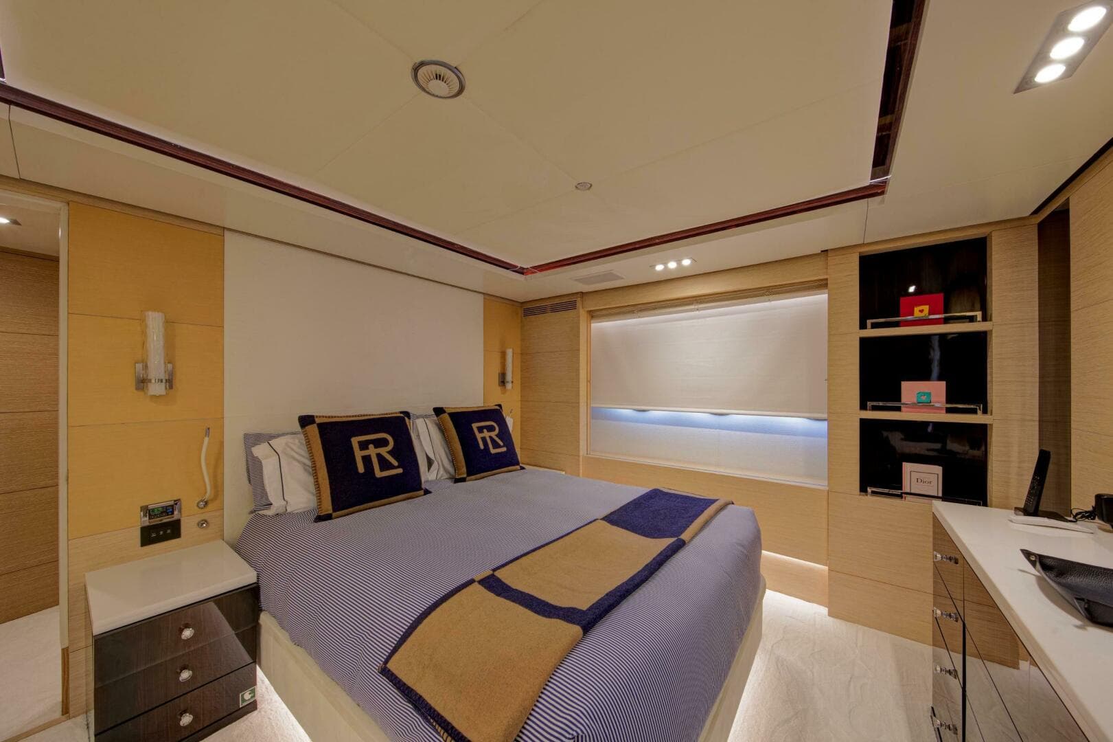 2011 Benetti Vision 145 — photo 18