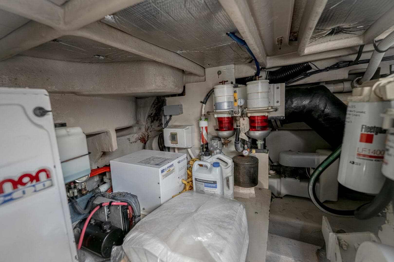 2005 Sea Ray 500 Sundancer — photo 49