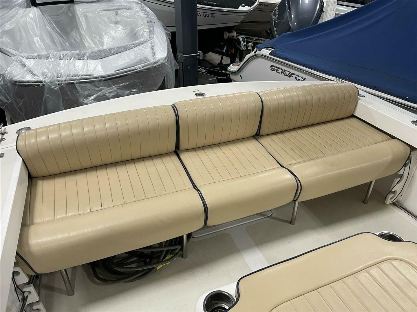 2005 Hunt Yachts Surfhunter 25 — photo 6