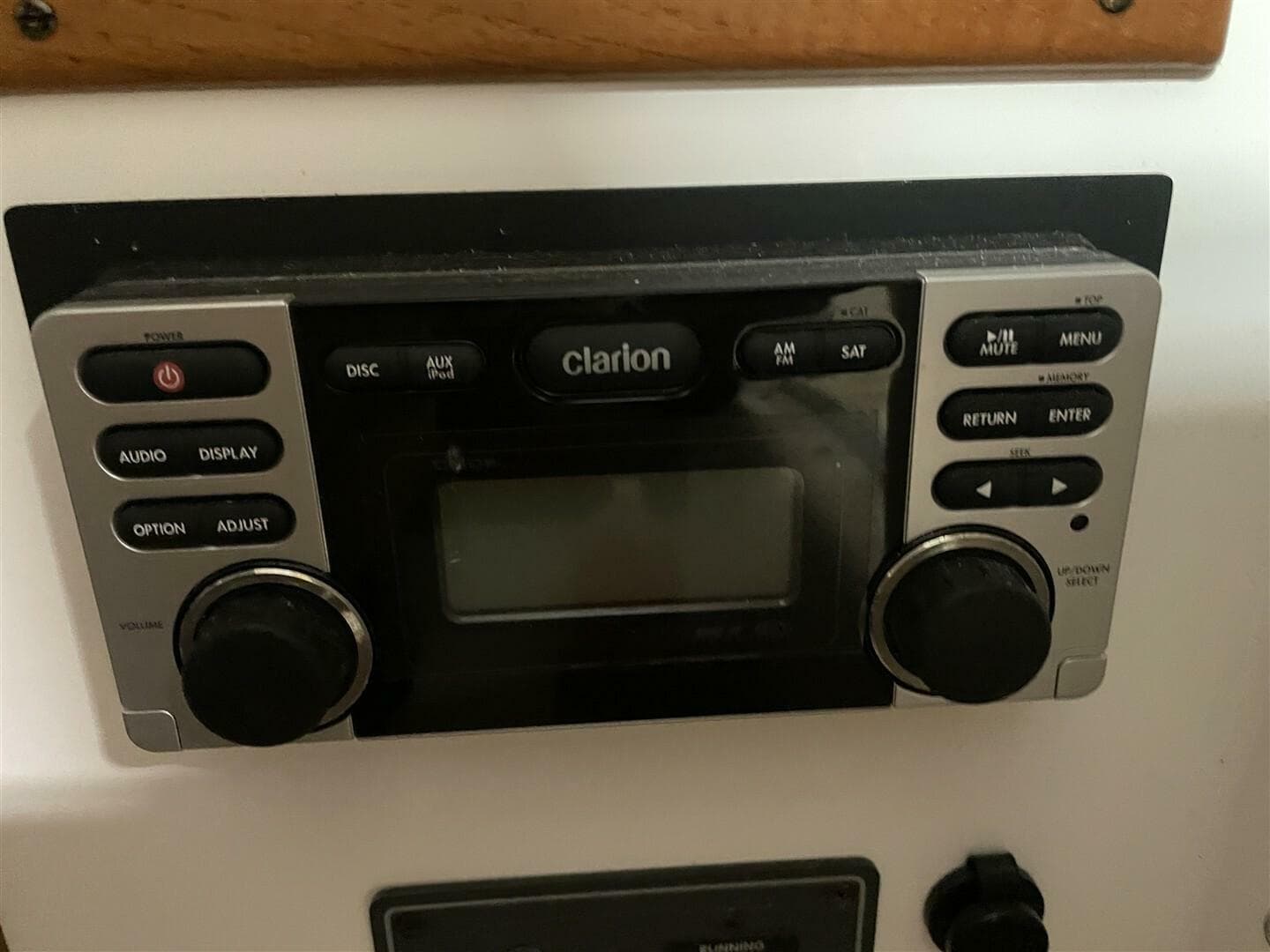 2005 Hunt Yachts Surfhunter 25 — photo 20