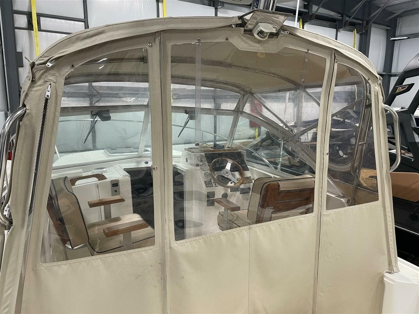 2005 Hunt Yachts Surfhunter 25 — photo 4