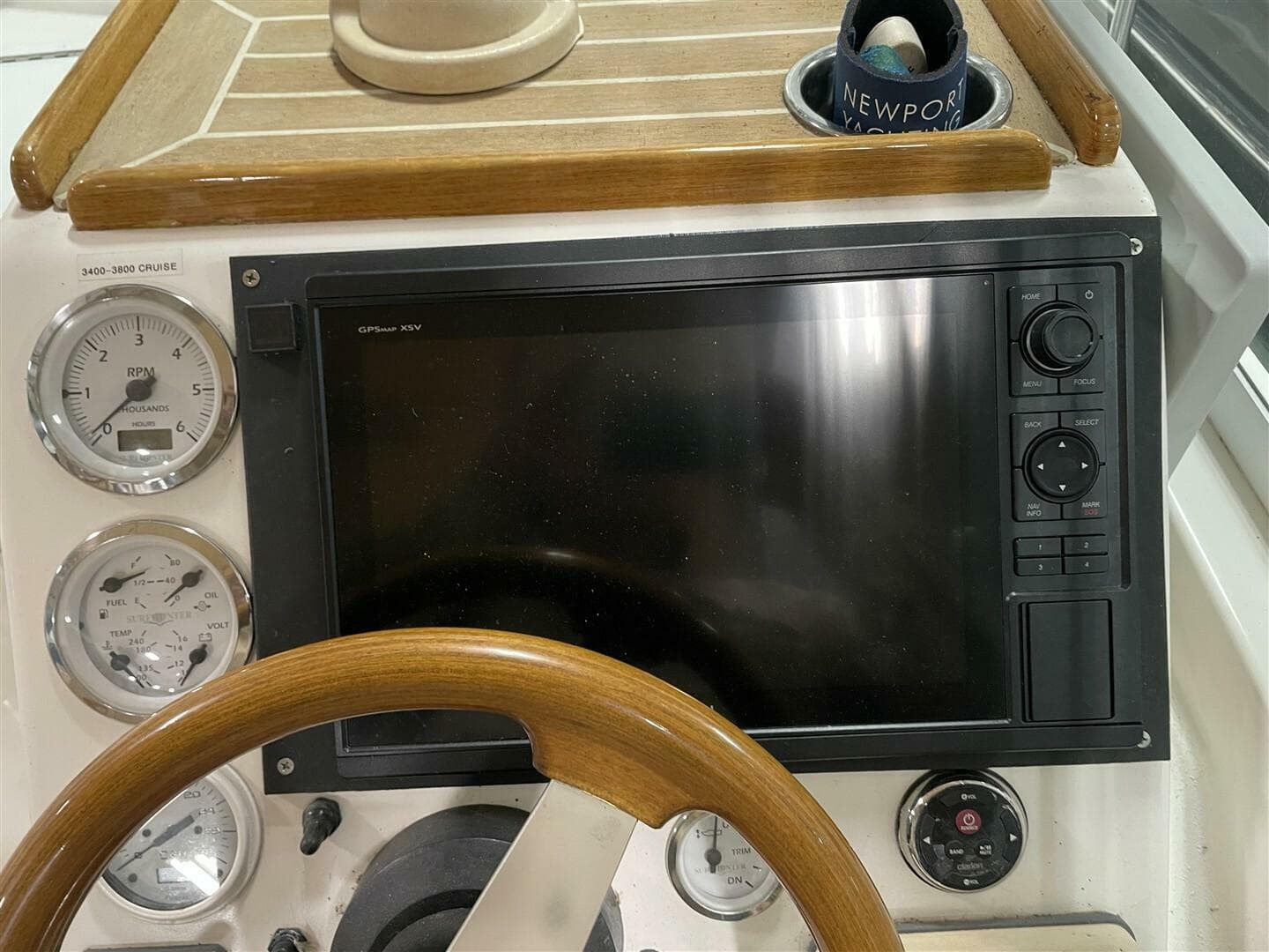 2005 Hunt Yachts Surfhunter 25 — photo 12