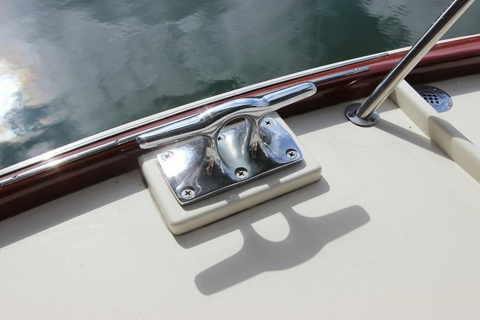 2006 Huckins 56 Linwood — photo 57