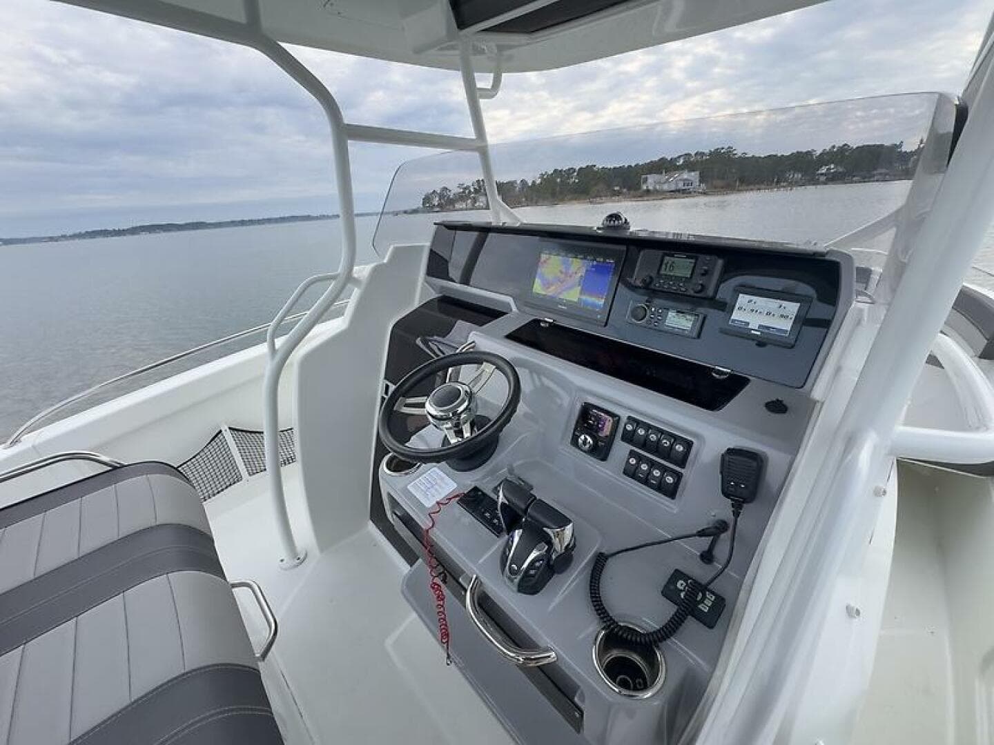 2023 Jeanneau 9.0 CC — photo 22