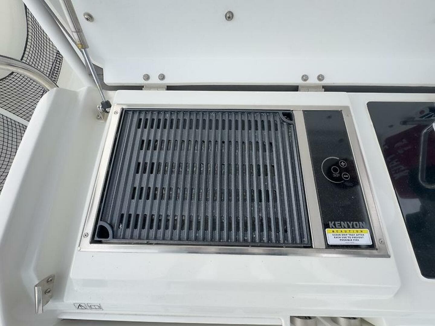 2023 Jeanneau 9.0 CC — photo 20