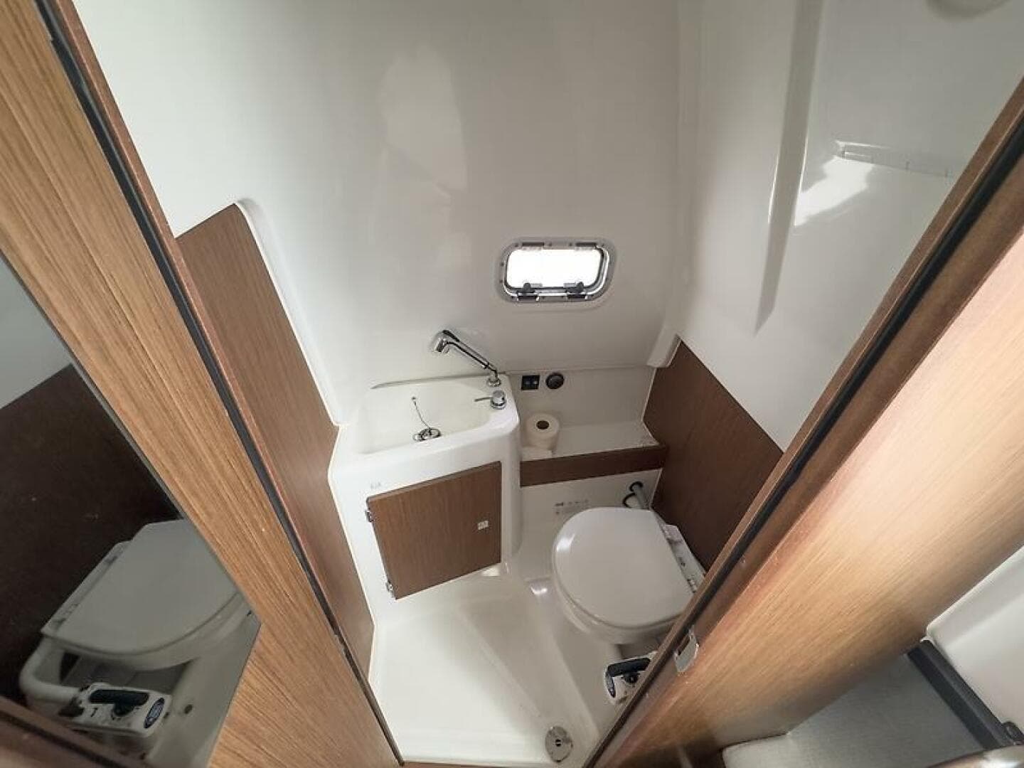 2023 Jeanneau 9.0 CC — photo 32