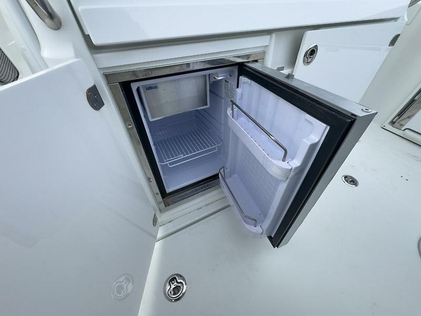 2023 Jeanneau 9.0 CC — photo 18