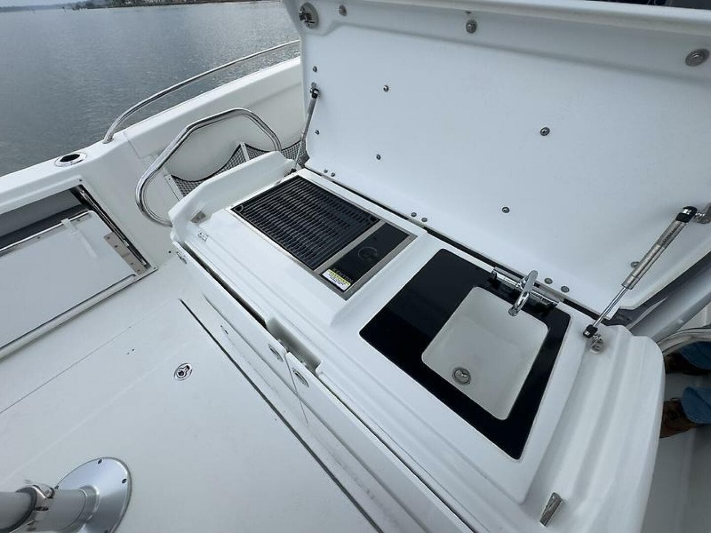 2023 Jeanneau 9.0 CC — photo 21