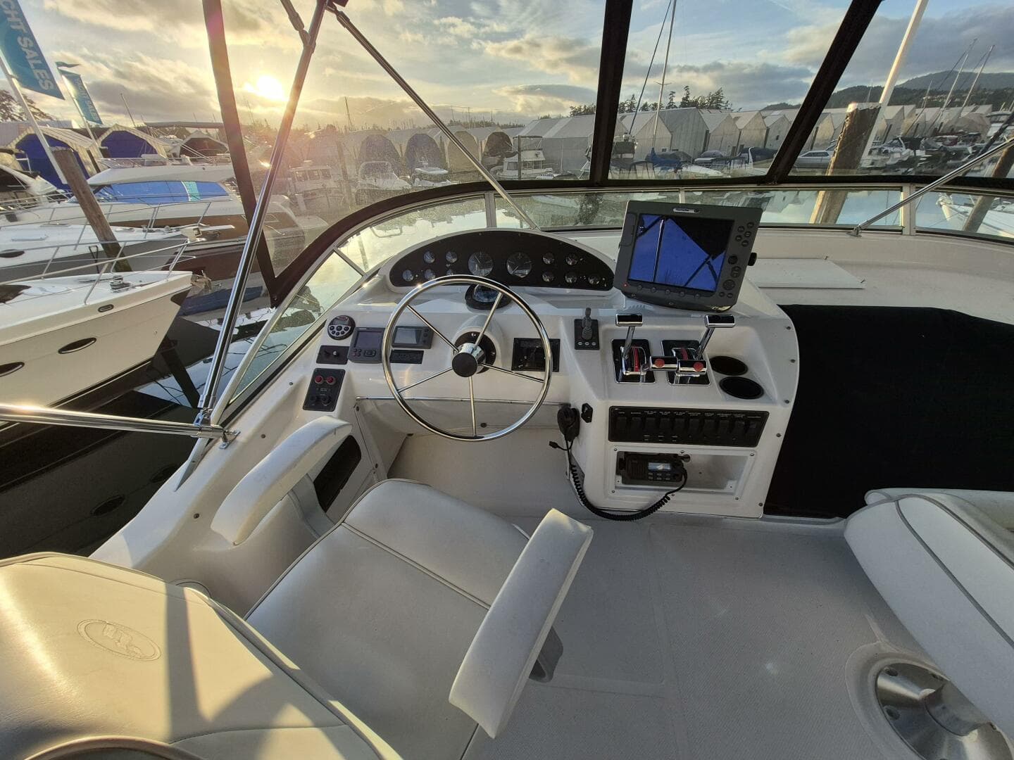 1996 Bayliner — photo 22