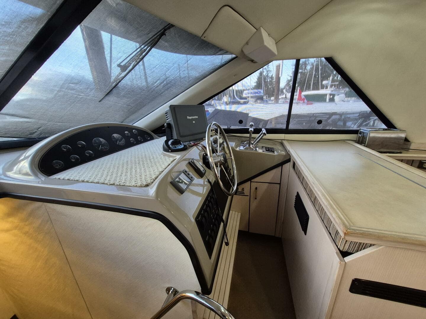 1996 Bayliner — photo 14