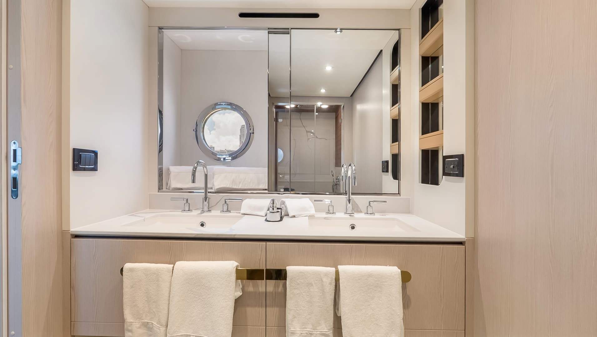 2025 Azimut 78 Fly — photo 27