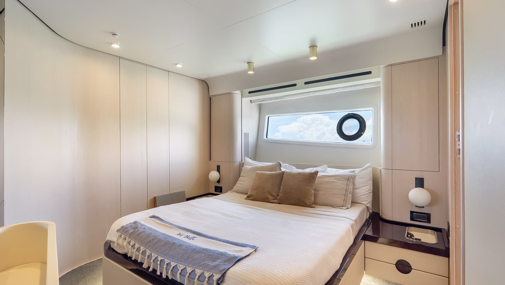 2025 Azimut 78 Fly — photo 38