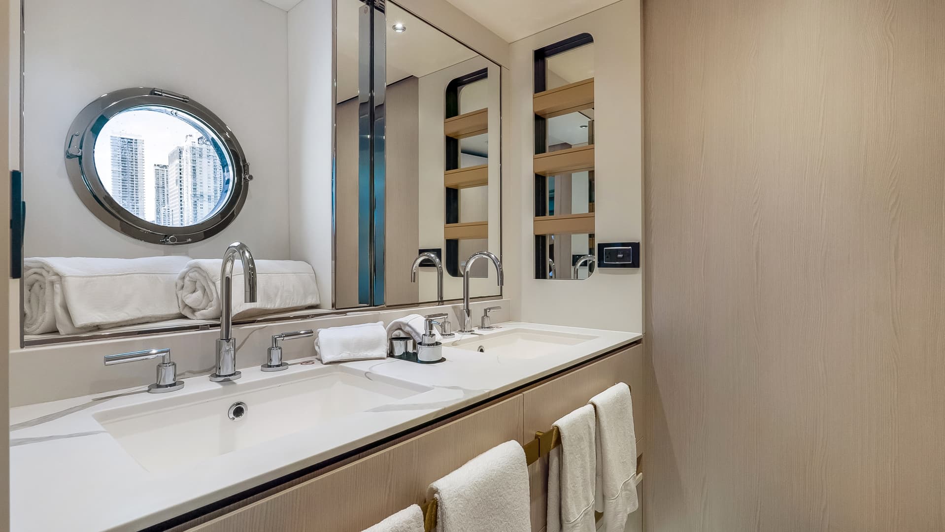 2025 Azimut 78 Fly — photo 25