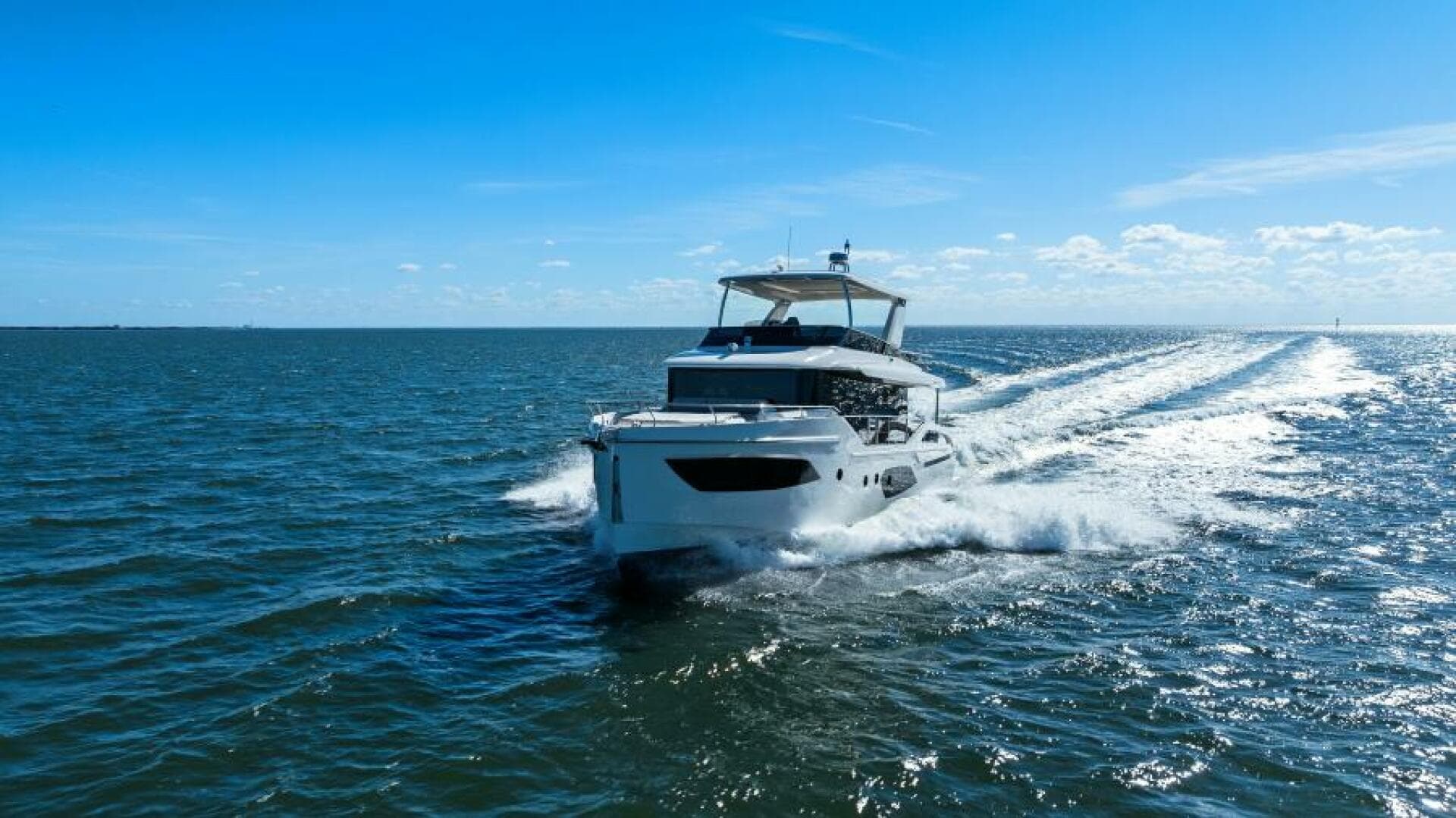 2025 Absolute 53 Navetta — photo 62