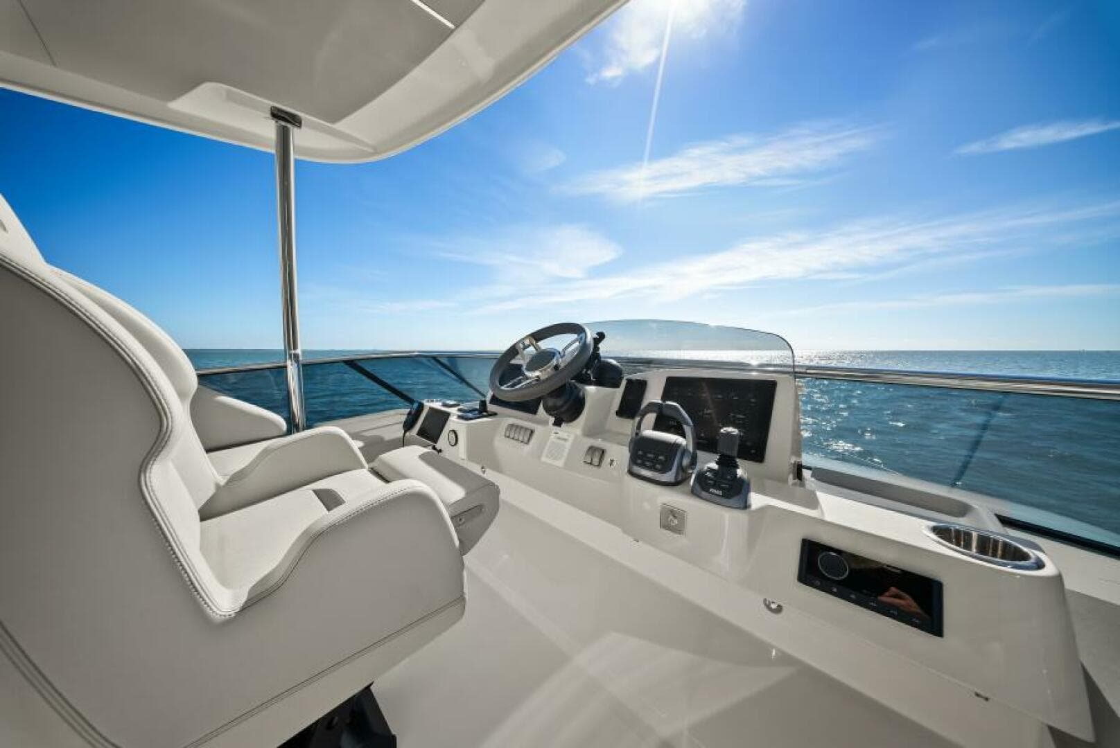 2025 Absolute 53 Navetta — photo 35