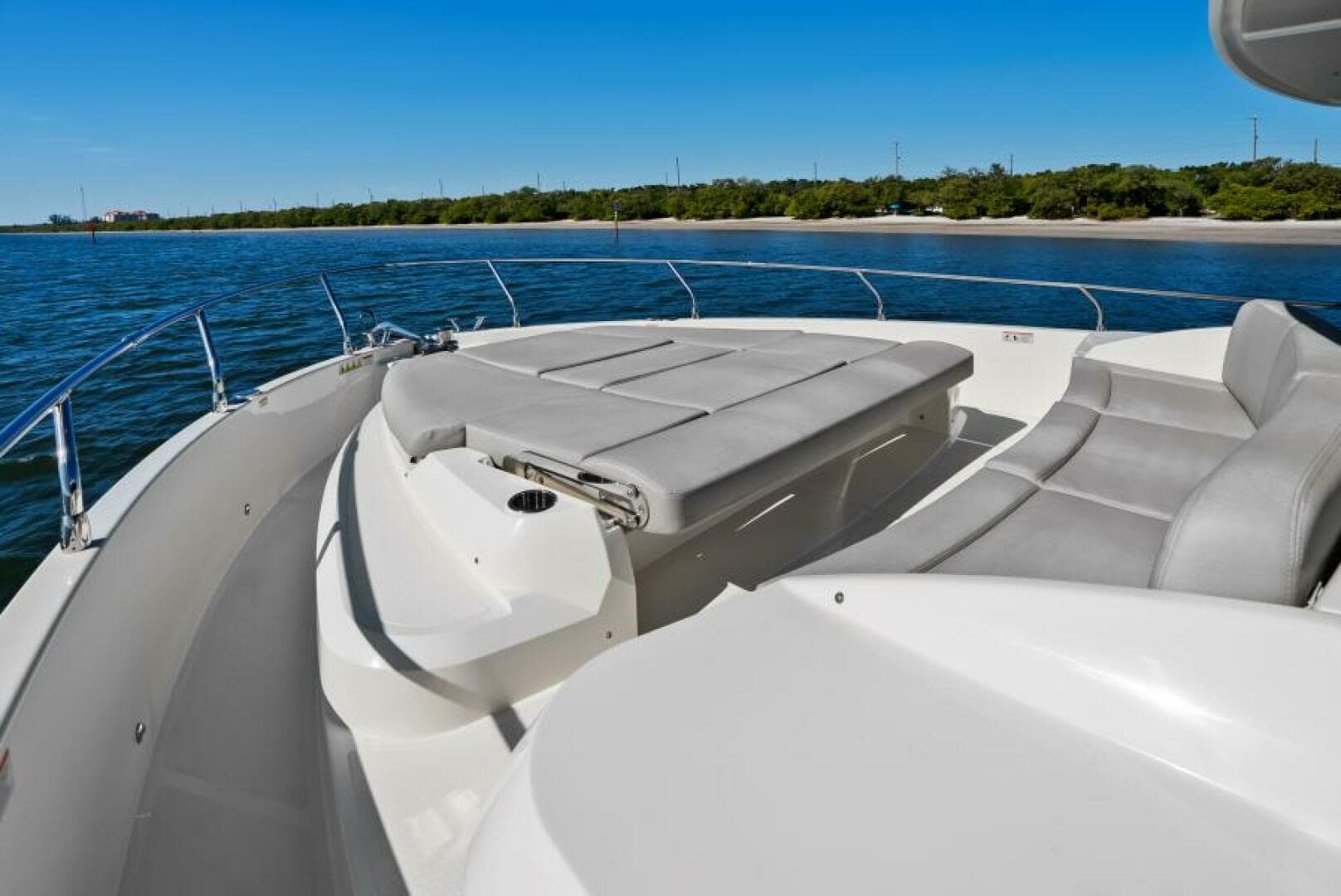 2025 Absolute 53 Navetta — photo 43