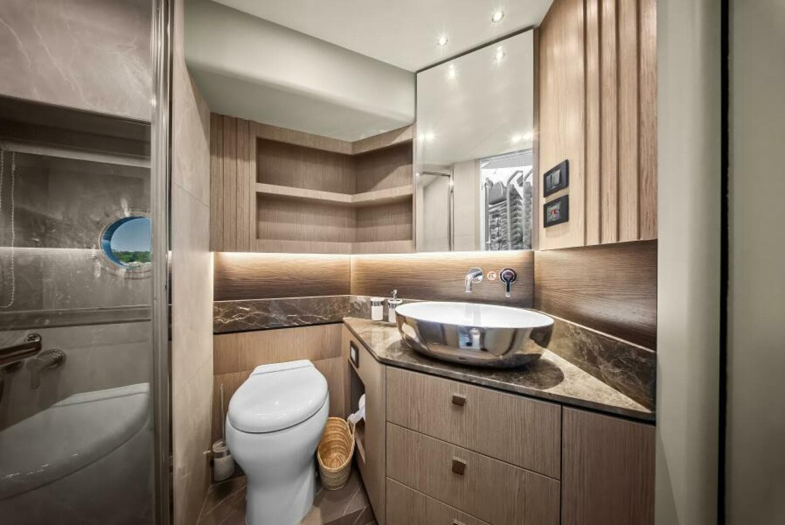 2025 Absolute 53 Navetta — photo 23