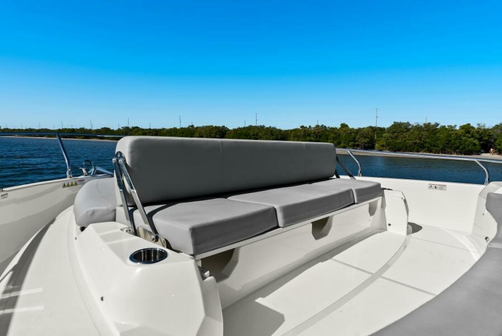 2025 Absolute 53 Navetta — photo 48