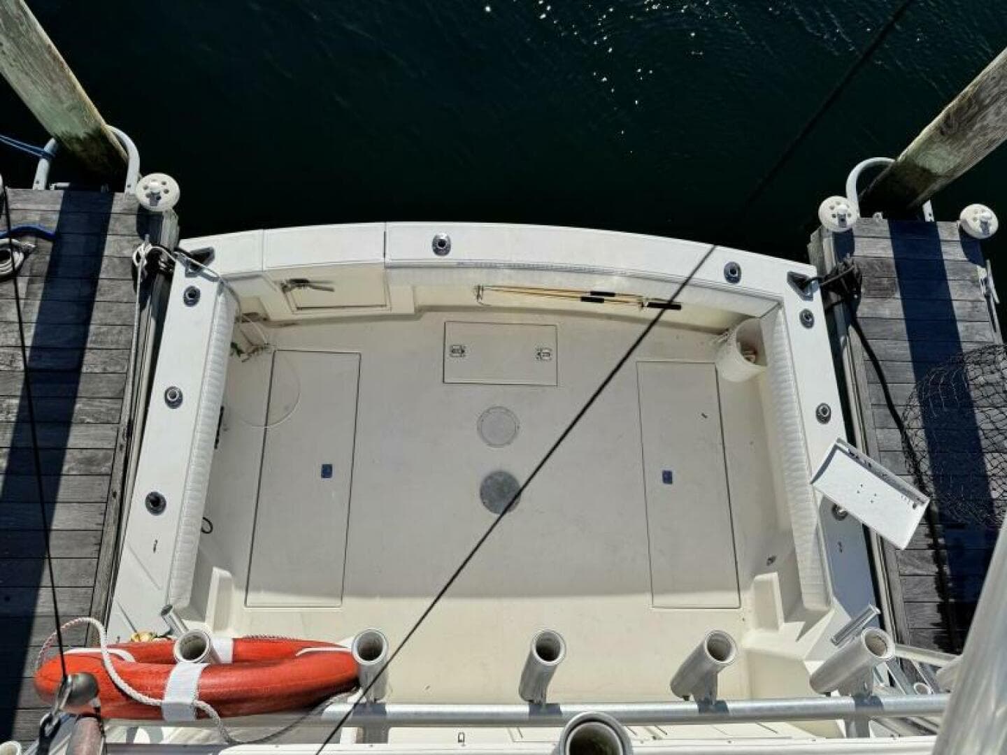 2002 Carolina Classic 35 Express — photo 11