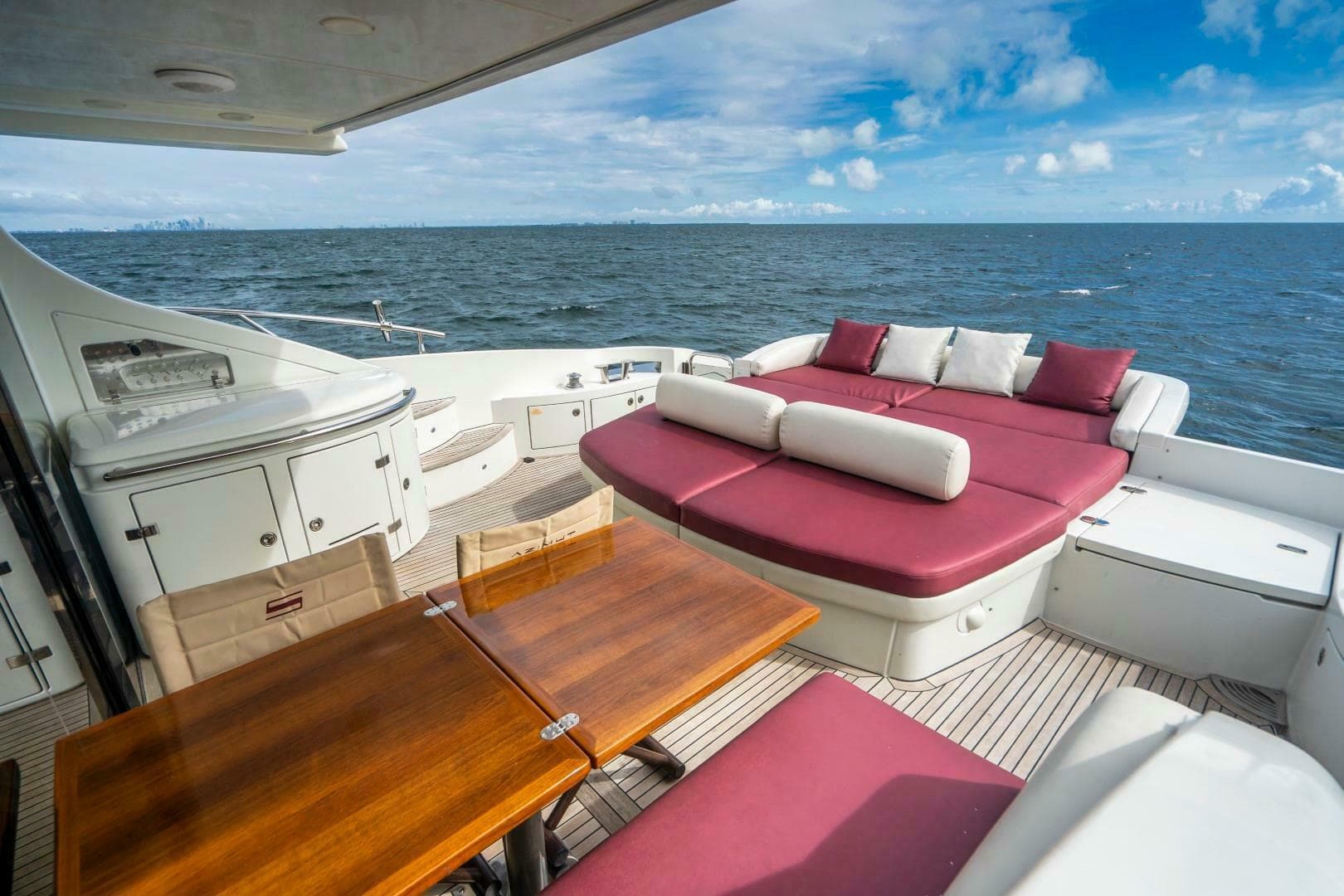 2007 Azimut 68S — photo 6