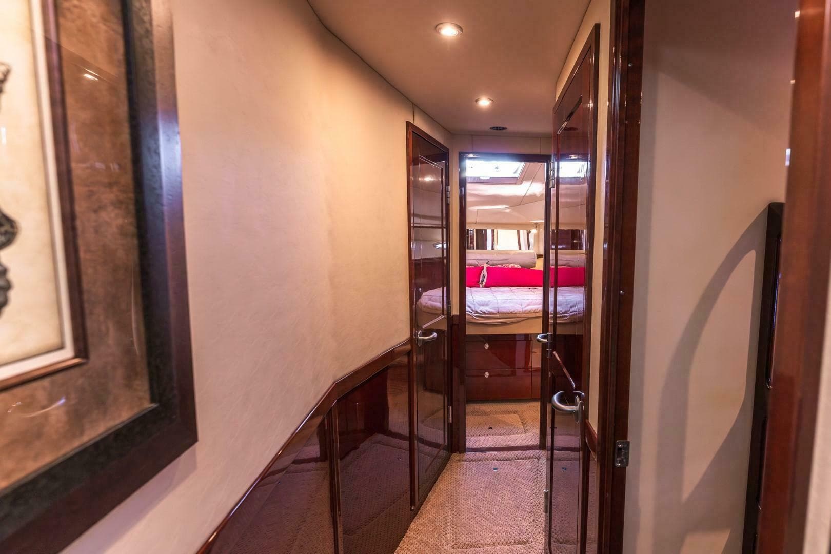 2008 Sea Ray 58 Sedan Bridge — photo 32